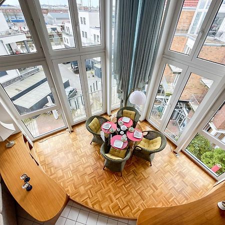 Urlaub Direkt In Der City Marina Куксгафен Екстер'єр фото